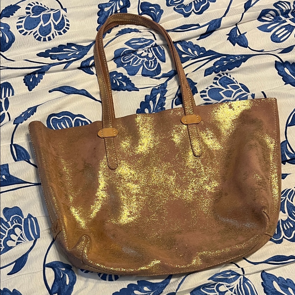 Consuela Metallic Tote